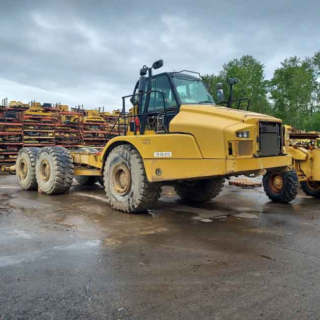 745C Articulated Truck | Portland Tractor Inc. (PTI)